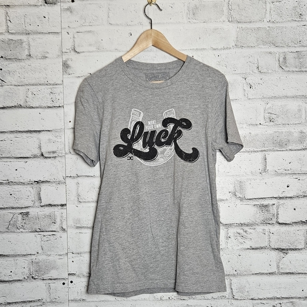 Cowboy Cool Men’s Gray Graphic T-Shirt “Luck” Western Casual Tee Size M